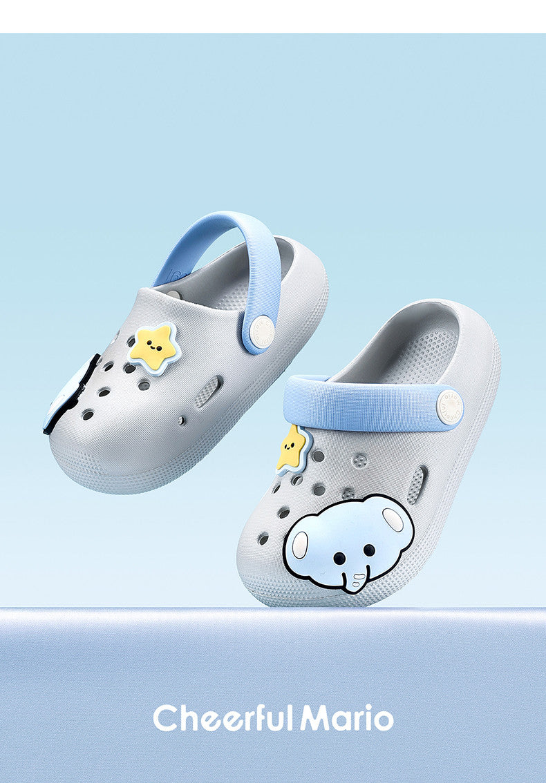 Summer children's slippers, indoor non-slip home wear with cartoon patterns, suitable for both boys and girls, soft-soled toddler flat shoes.