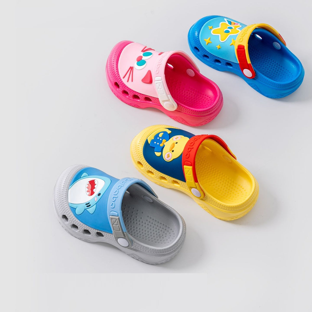 Cute Hello KT My Melody Cartoon Clogs with Outdoor Anti Slip Beach Sandals Slippers Student Summer Casual Shoes Gift